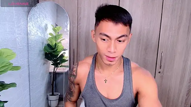 PinooyMilker online show from 09.12.25