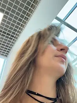 Snapshot of EvvaMur chatting on 02.20.26 EvvaMur online show from 02.20.26