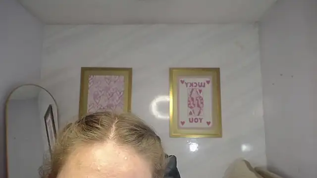 Luna Star v online show from 11.02.25