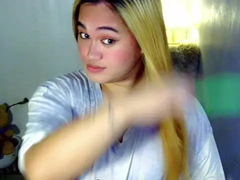 Snapshot of Annierose_ts chatting on 04.04.26 Annierose ts online show from 04.04.26