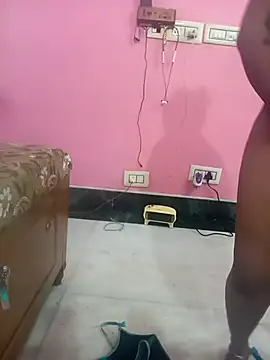 Snapshot of Ruhi-ki-Jaan chatting on 11.20.25 Ruhi-ki-Jaan online show from 11.20.25