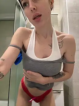 SakuraSara online show from 11.17.25