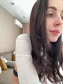 Snapshot of SakuraSara chatting on 03.14.26 SakuraSara online show from 03.14.26