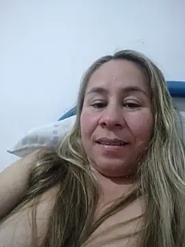 Nala1986 online show from 12.17.25