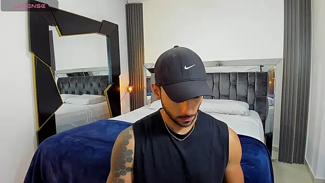 MARC THOMPSON  online show from 11.03.25