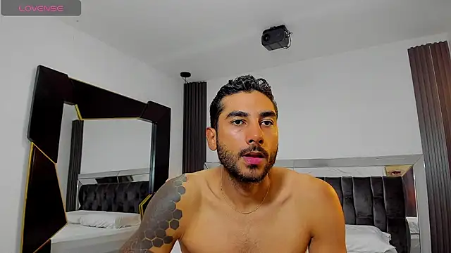 MARC THOMPSON  online show from 11.09.25