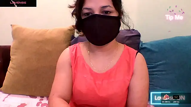 Snapshot of mitali_sanju chatting on 10.23.25 mitali sanju online show from 10.23.25