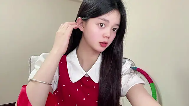 Nicole-13 online show from 04.21.26