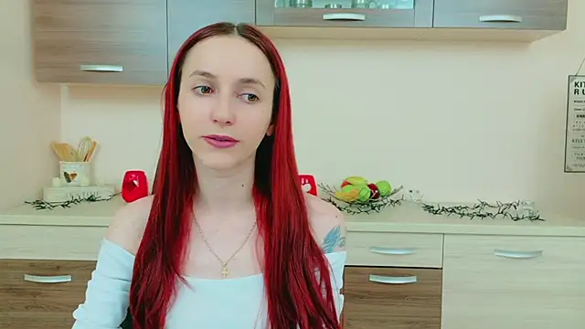 Julia Jae online show from 04.03.26