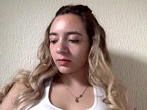 majo gomez03 online show from 04.14.26