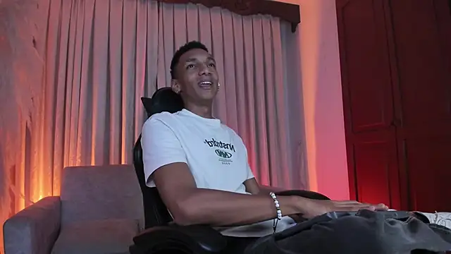 JulienSaint online show from 01.11.26