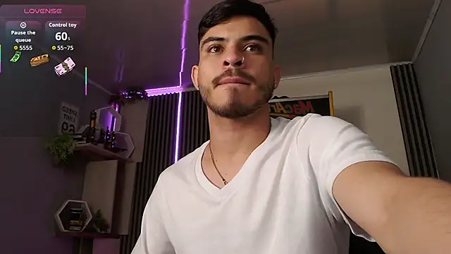 Snapshot of Bastian_MCcormick chatting on 02.21.26 Bastian MCcormick online show from 02.21.26