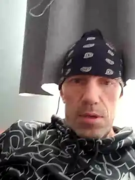 Snapshot of djcarey369159 chatting on 10.15.25 djcarey369159 online show from 10.15.25