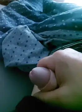 Snapshot of nikfu274 chatting on 10.06.25 nikfu274 online show from 10.06.25