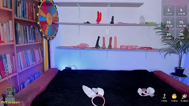 Snapshot of OkHard11 chatting on 10.23.25 OkHard11 online show from 10.23.25