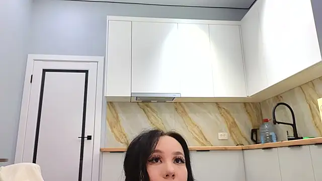 lunajii online show from 04.14.26