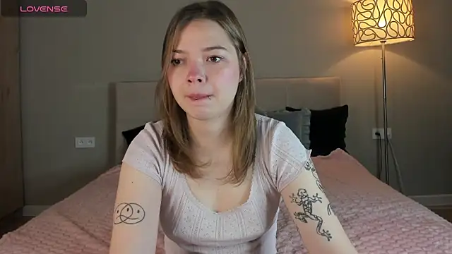 Snapshot of patriciapink chatting on 11.30.25 patriciapink online show from 11.30.25