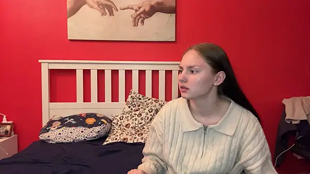 Snapshot of flowerscouple chatting on 09.25.25 flowerscouple online show from 09.25.25