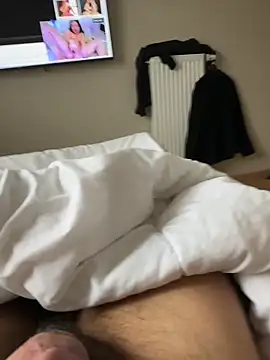 imed692 online show from 11.15.25