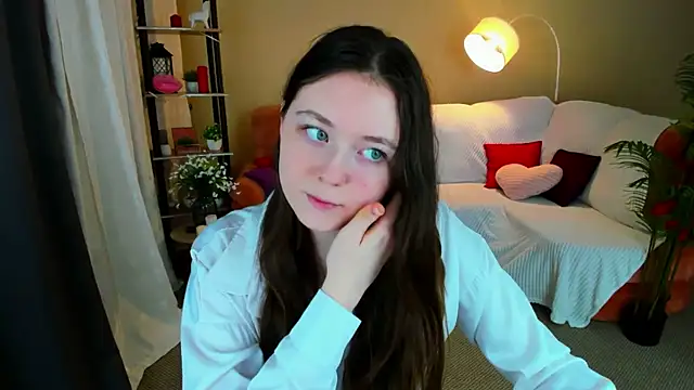 AlluringLookk online show from 02.16.26