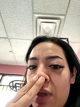 Snapshot of racoonbaby chatting on 09.18.25 racoonbaby online show from 09.18.25