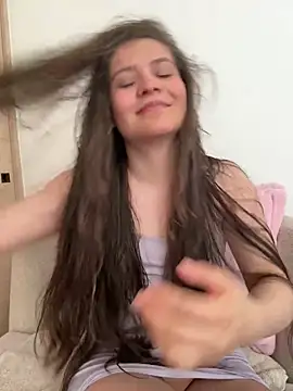 Emilyybennet  online show from 03.29.26