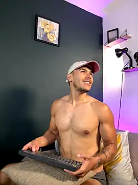 MarkSantozz online show from 10.17.25