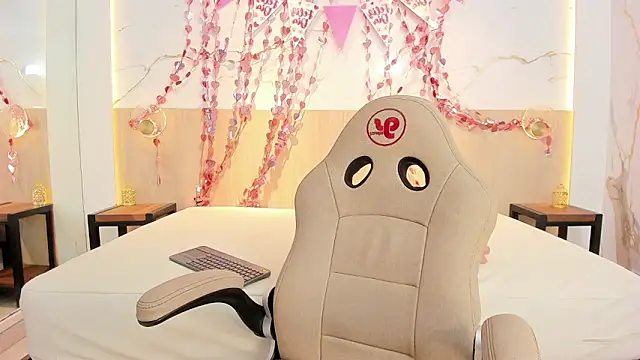 chloe murray online show from 02.09.26