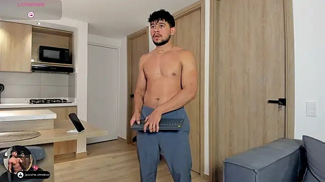 austin spears  online show from 04.12.26