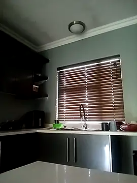 Snapshot of Thabo1004 chatting on 12.20.25 Thabo1004 online show from 12.20.25