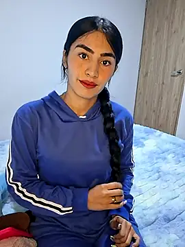 0Bonni1 online show from 10.22.25