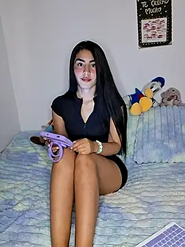 0Bonni1 online show from 12.04.25