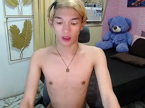 fuckerfriendsxx online show from 05.18.26