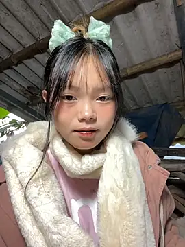 Snapshot of AdamLazis chatting on 11.13.25 AdamLazis online show from 11.13.25