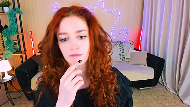 ChristinaConteeree online show from 11.07.25