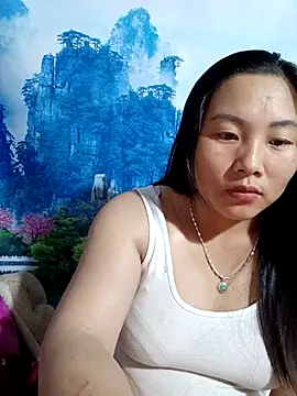 Love-Ly99 online show from 09.17.25