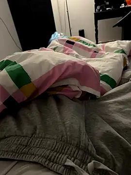 Frankieyyy1 online show from 11.26.25