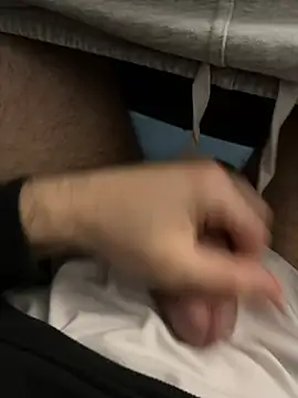 Snapshot of Frankieyyy1 chatting on 02.12.26 Frankieyyy1 online show from 02.12.26