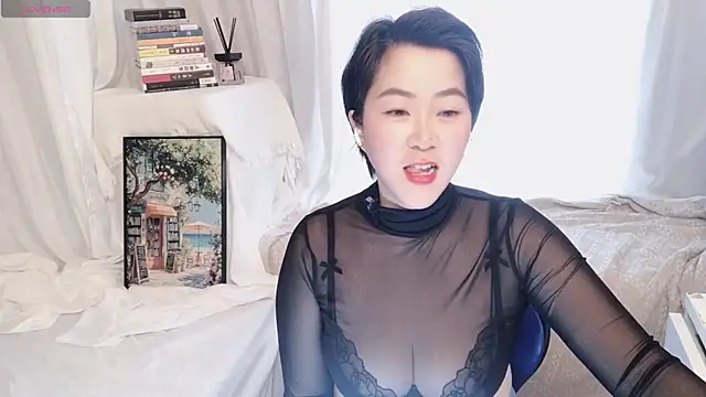 Emmaq996 online show from 03.26.26