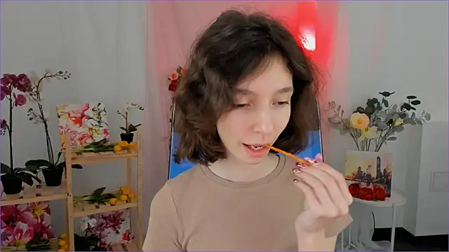 Snapshot of EmmanuellBrown chatting on 12.02.25 EmmanuellBrown online show from 12.02.25