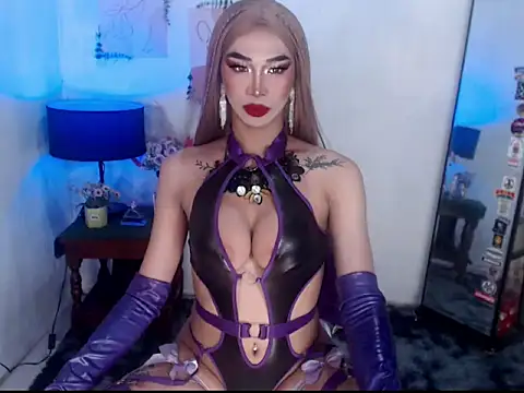 Snapshot of SexyhotasianKendra chatting on 11.10.25 SexyhotasianKendra online show from 11.10.25