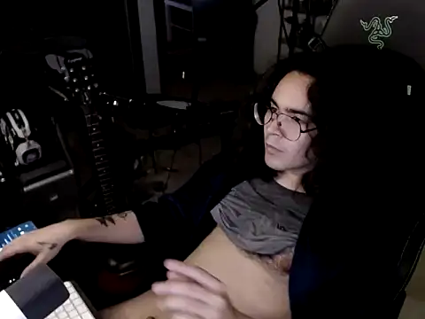 Snapshot of dorrey21 chatting on 11.08.25 dorrey21 online show from 11.08.25