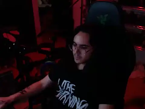 Snapshot of dorrey21 chatting on 12.19.25 dorrey21 online show from 12.19.25