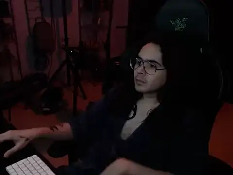 Snapshot of dorrey21 chatting on 04.04.26 dorrey21 online show from 04.04.26