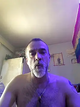 Snapshot of GabyCollado5 chatting on 09.12.25 GabyCollado5 online show from 09.12.25