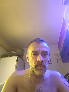 Snapshot of GabyCollado5 chatting on 11.13.25 GabyCollado5 online show from 11.13.25