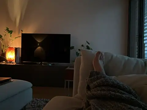 Snapshot of german9inch chatting on 02.09.25 german9inch online show from 02.09.25