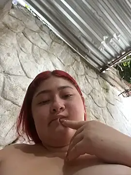 Snapshot of Rouse-Antonella chatting on 11.29.25 Rouse-Antonella online show from 11.29.25