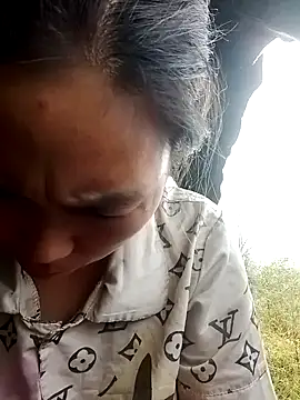 Snapshot of cicnci chatting on 10.25.25 cicnci online show from 10.25.25