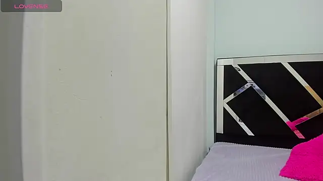 iisabella noa online show from 10.21.25